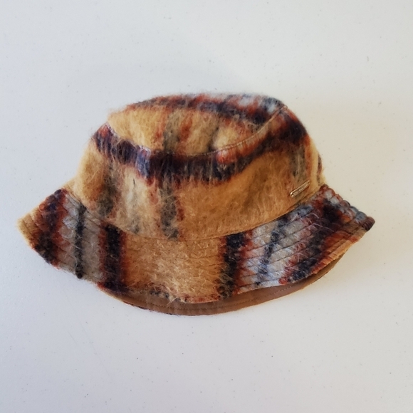 Steve Madden Wool Blend Bucket Hat One Size Plaid Cotton Lined Fuzzy - Picture 4 of 13